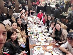 -四海一家自助餐(益田假日广场店)