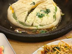 -万里闯关东铁锅炖菜馆(高新旗舰店)