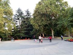-解放人民公园