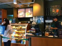 -星巴克(上海汇锦里店)