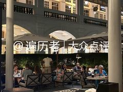 -Raffles Courtyard(莱佛士酒店)