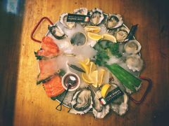 -囧吉香生蚝牛排馆(湖北路店)
