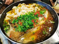 剁椒鱼头-七菜馆·东北菜·蒸饺(文体路店)