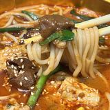 肥肠臭豆腐米线🍜闻起来臭吃起来也太香了吧‼️ 
