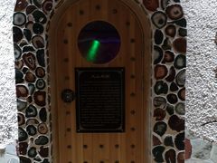 -碧中海汤泉汗蒸酒店