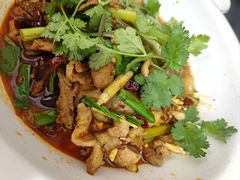 -香猪美食(中心店)