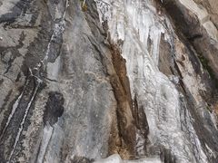 -抱龙峪