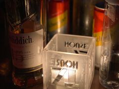 -TZ House音乐现场(来福士中心店)