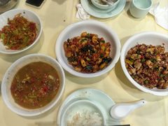 -笨罗卜浏阳菜馆(龙华鹏润达店)