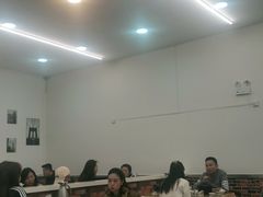 大堂-芳姨广东砂锅粥(张庄路店)