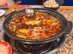 -小饕荟雅安贡椒鱼鲜馆(广福桥店)