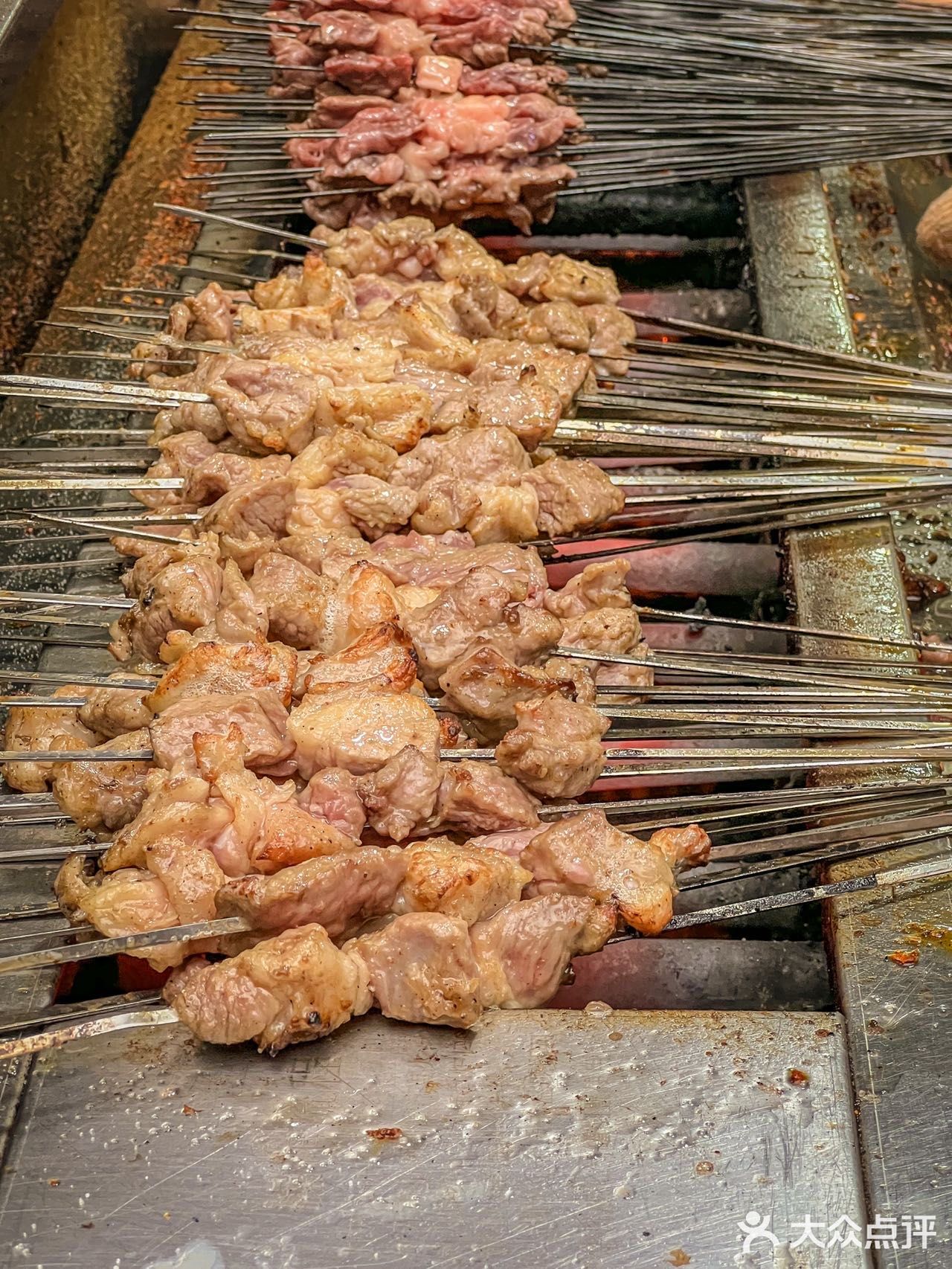 这家烤肉店也太好吃了吧‼️不冲待何时⁉️