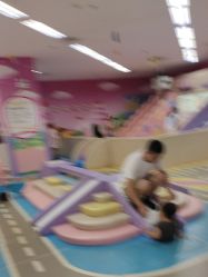 -孩子王童乐园(常德万达店)