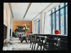 -上海虹桥西郊假日酒店