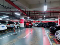 -日月光中心-停车场