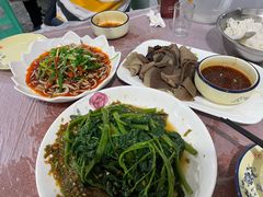 -洪霞餐馆