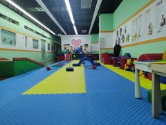 -小岳飞儿童训练馆(华腾店)