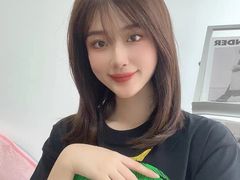 -LAQUEEN 时尚健康假发(万象城总店)