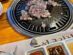 沾碟-唯成•韩国炭火烤肉 유성고기