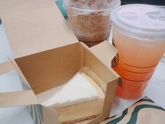 浓郁重芝士蛋糕-星巴克臻选(湛江鼎盛广场店)