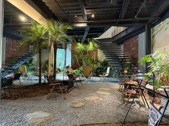 -J Create城市露营咖啡·简餐·宠物(上海动物园店)