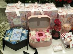 -花邻FloweringLife花艺气球派对(武康大楼店)