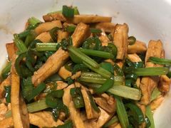 -费大厨辣椒炒肉(黄兴中心广场店)