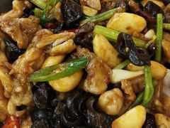 干锅牛蛙-丽华餐厅·天津菜(艳阳路店)