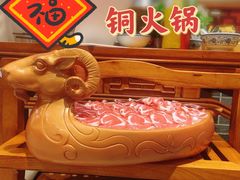 特色经典羔羊肉-乐宴·老北京铜火锅(桂庙店)