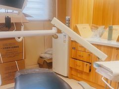 -上海仁爱医院口腔科 · 种植