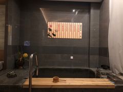 -张家港金凤凰度假村温泉