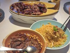 -八府香鸭·啫啫煲(华山路店)