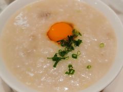 窝蛋牛肉粥-香港百合居(LCM置汇旭辉广场店)