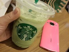 拿铁-星巴克臻选(济南恒隆店)