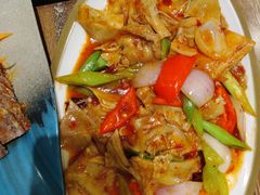 -清真·玛丽亚新疆菜主题餐厅(浙江中路店)