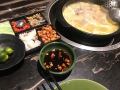 榴莲椰子鸡-百年果林椰子鸡(中洲店)