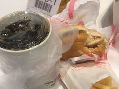 -麦当劳(杭州三花国际店)
