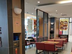 -汉堡王(财富广场店)