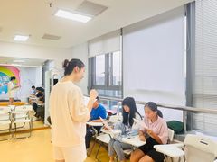 -蓝话筒·少儿成人演讲口才·主持朗诵·戏剧表演(大华第一坊店)