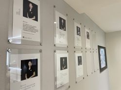 -三只熊皮肤管理中心旗舰店