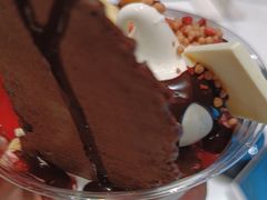 -DQ·蛋糕·冰淇淋(大宁国际商业广场店)