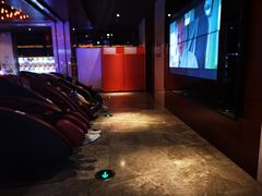 -名人国际影城(中环广场店)