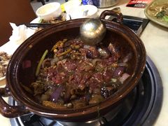 -胡须佬鸡煲四季火锅(龙珠大道店)