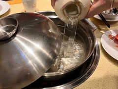 -煲大王猪肚鸡·椰子鸡火锅(红谷滩万达店)
