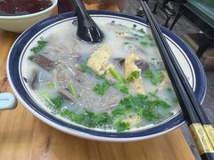 -鸭小妹鸭血粉丝(老门东店)