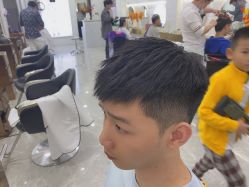 -迈丝发型艺术