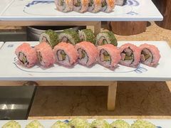 -大中华希尔顿酒店-念自助餐·嗨啤·小龙虾