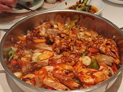 -黄记煌三汁焖锅(新佳丽江汉路店)