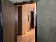 -虹桥天地-停车场