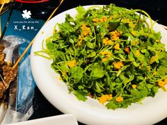 -蓝尊量贩(黄河路店)